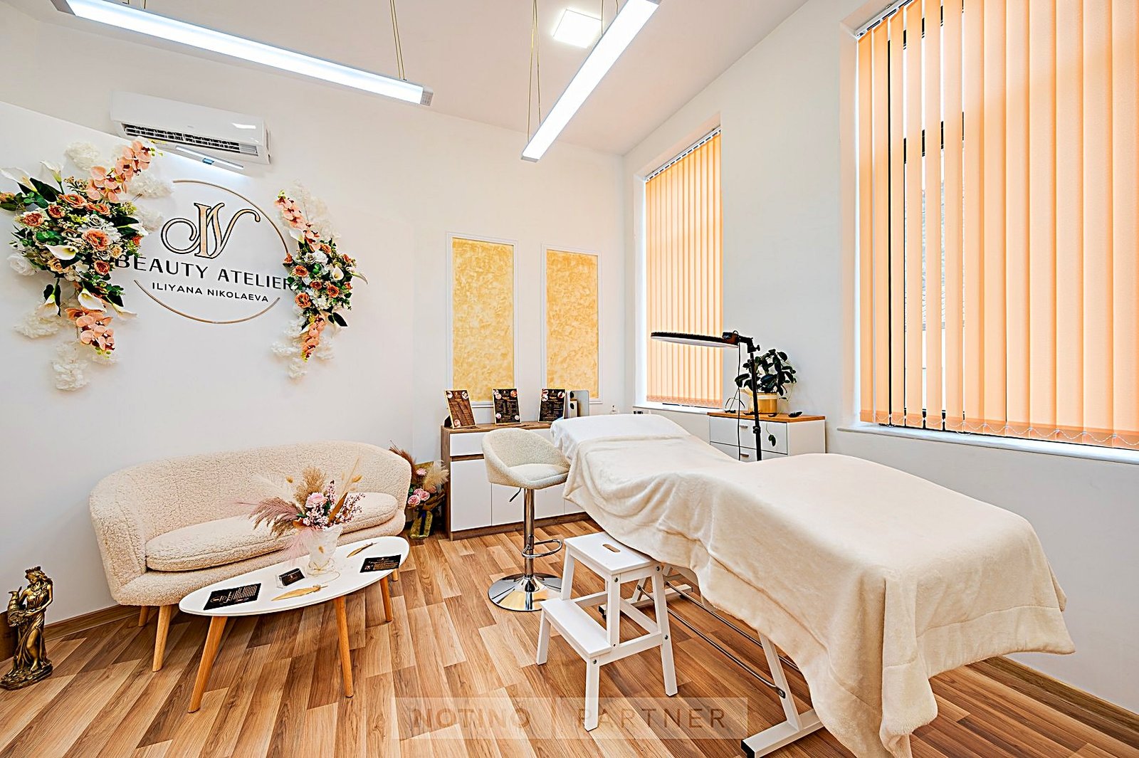 Процедурна зала на Beauty Atelier IN в Силистра