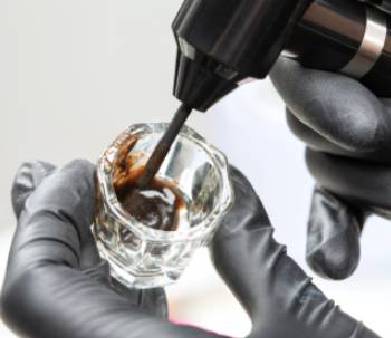 Ламиниране на вежди за подчертан естествен вид